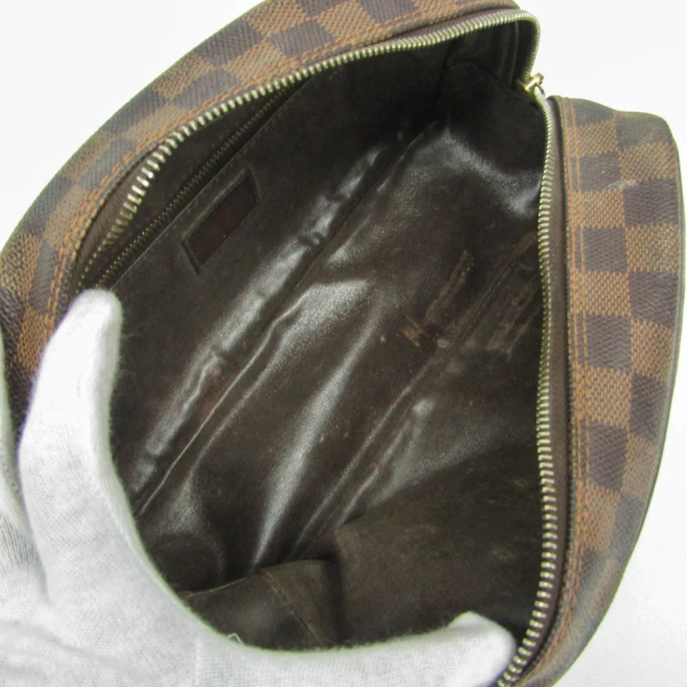 LOUIS VUITTON Authentic Brown Damier Pouch - Picture 3 of 16